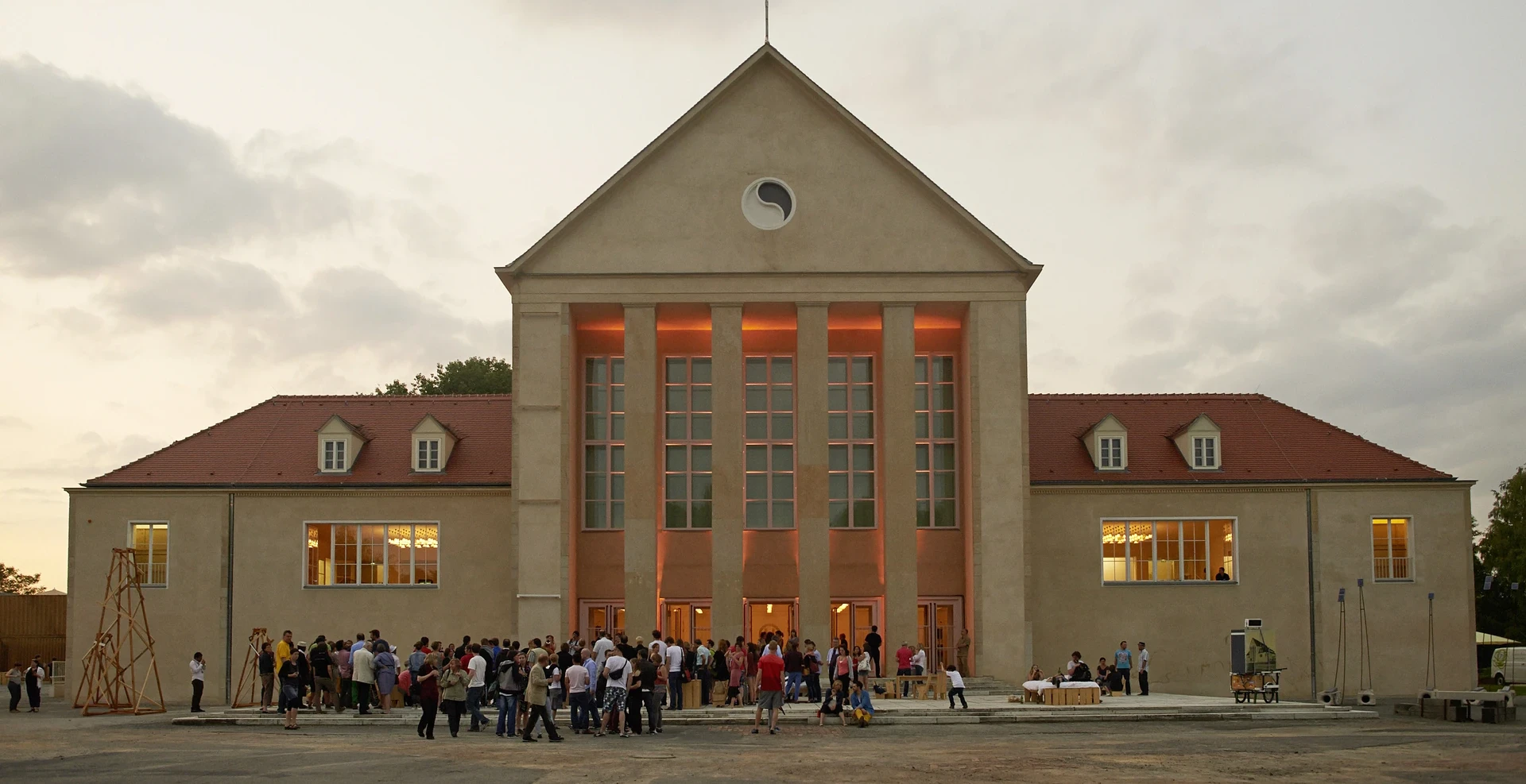 NEUE IMPULSE AUS DRESDEN